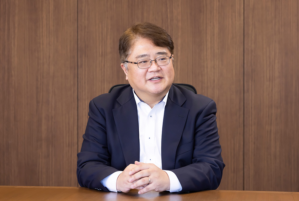 Kiyoshi Nagano [photo]